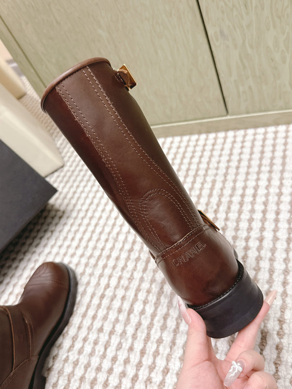 Chanel Vintage Chelsea Boots Brown Calfskin 567775