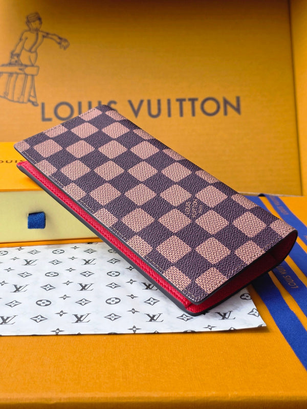 LV Collaboration Suit Clip Brown PVC Fabric with Leather 274756