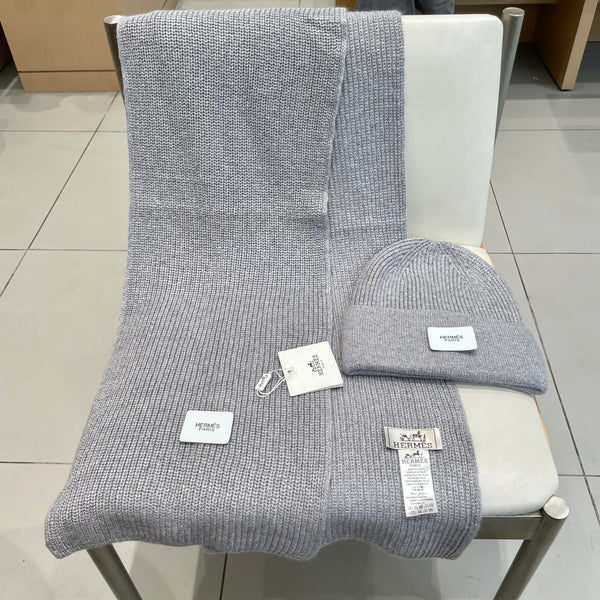 Hermes Classic Hat & Scalf Set Gray Rabbit Fur 980203