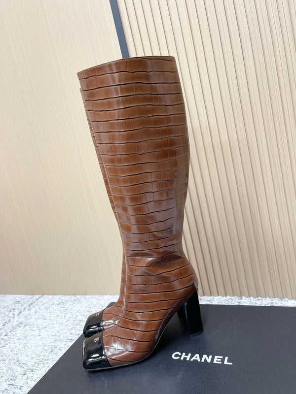 CHANEL Fall/Winter Chelsea Brown High Boots in Cowhide 591403
