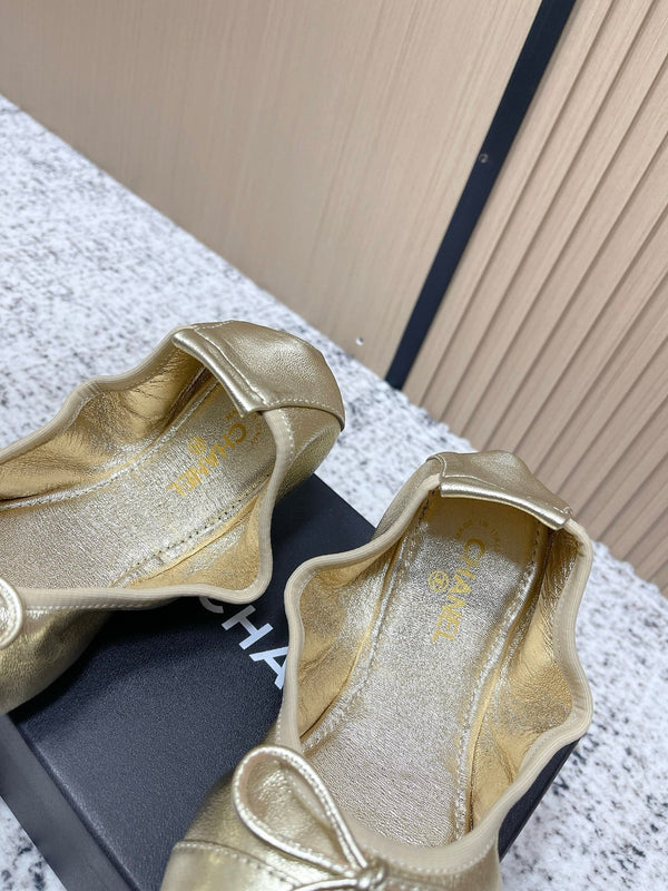 Chanel 26SS Ballet Flats Shoes Gold Metallic in Lambskin 591393
