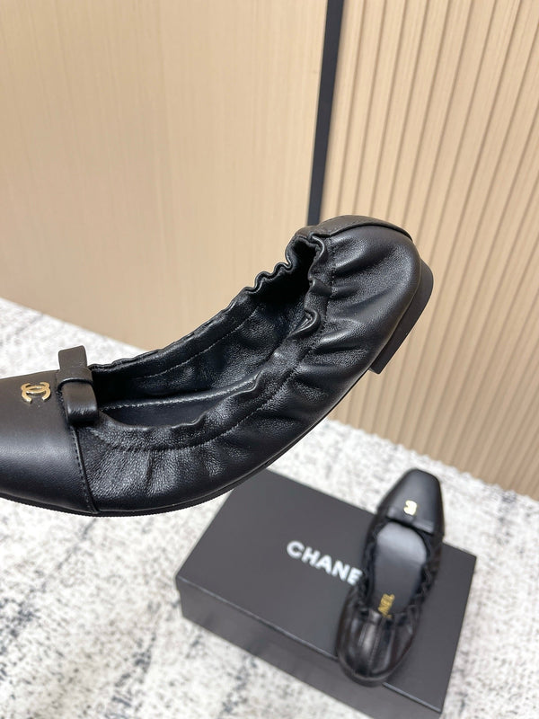 Chanel 26 Ruffle Black Ballet Flats in Lambskin 591373