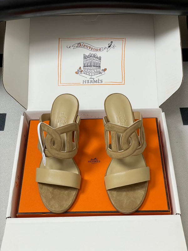 HM Lipari 70 Chunky Heeled Sandal Series Brown Beige in Suede 594331