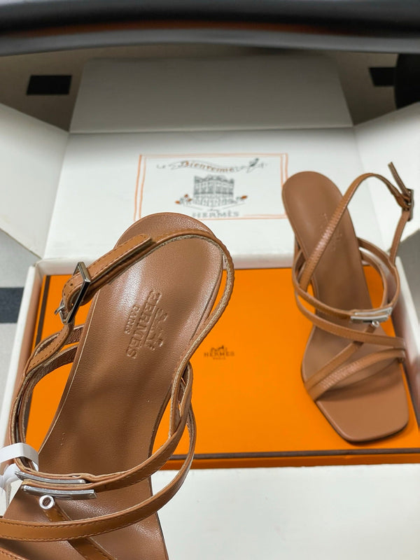 HM Muse Sandal 100 Brown in Calfskin 593813
