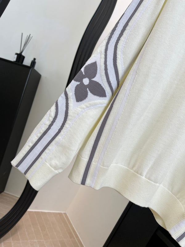 LV Monogram Floral Knit Sweater 799868
