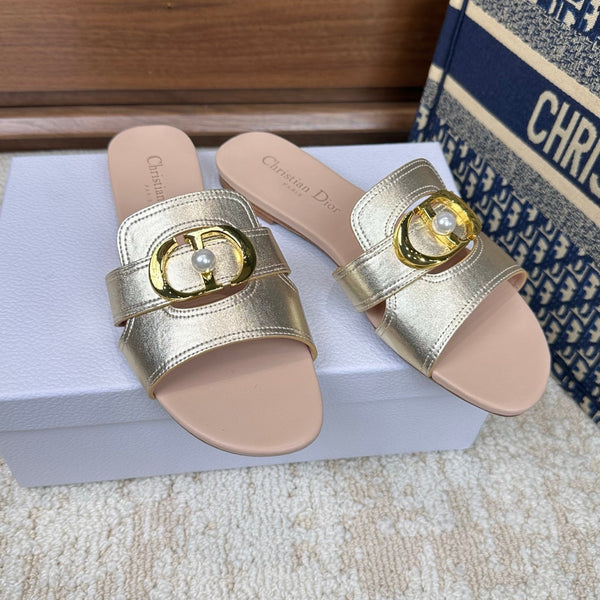 CD Montaigne Sandals Metallic Gold in Calfskin 598168