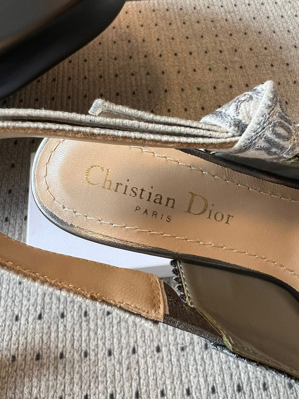 CD J'Adior Slingback heels 95 Gray in Cotton with Metallic Thread Embroidery 598133