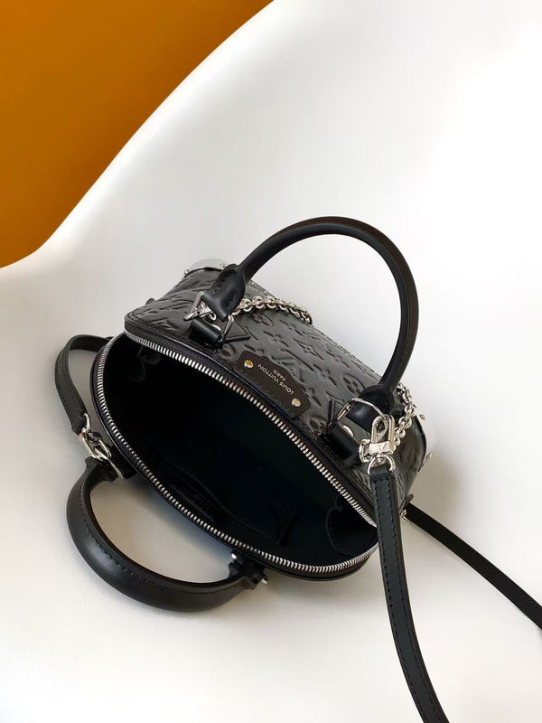 LV Alma BB Bag 22 Chain and S-lock Clasp Black in Cowhide 278079