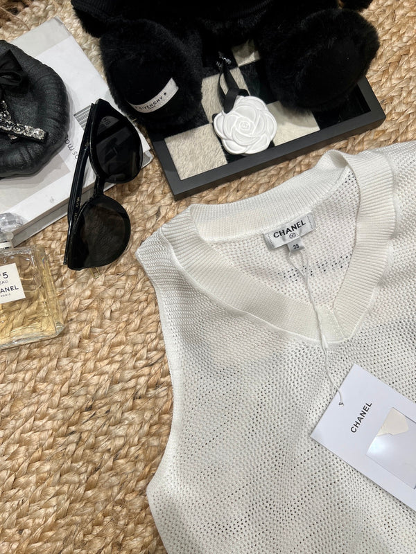 Chanel-inspired Knit Vest White in Mesh 161797