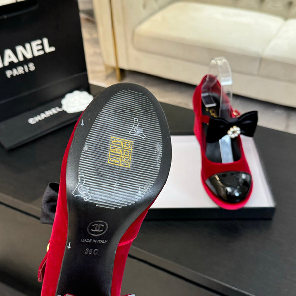 Chanel KJ26 Mary Janes Heel 2.5cm with Bow Red in Velvet 673011