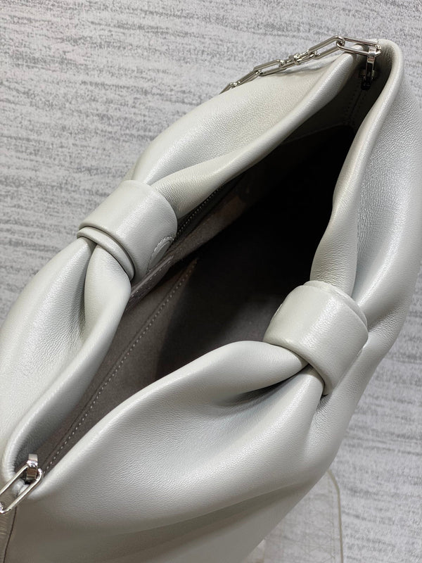 Dior 26 Bow Chain Bag in Light Gray Lambskin