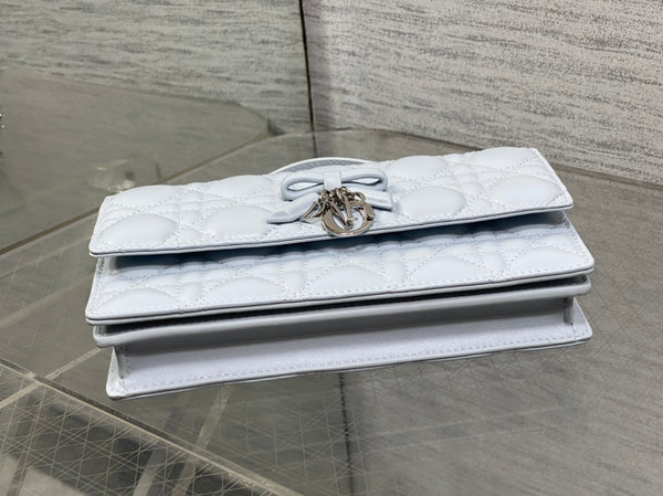 Dior 26 Bow Pearl Chain Clutch Light Grey Lambskin SHW