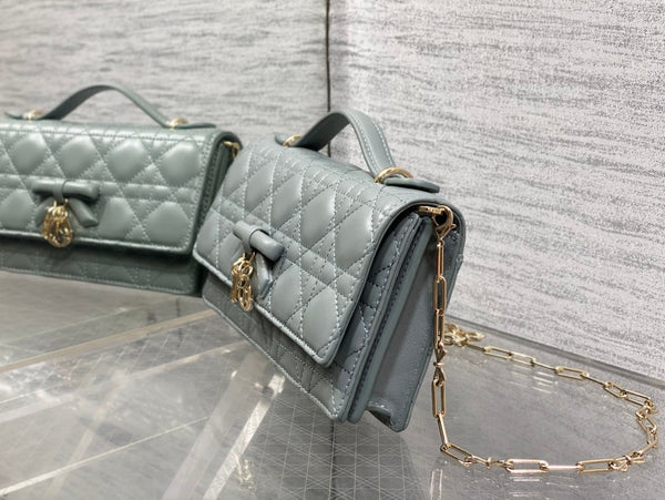 Dior 26 Bow Pearl Chain Clutch Cement Gray Lambskin GHW