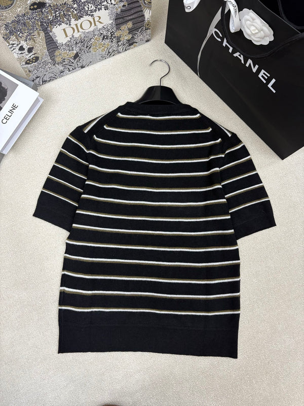 Miu Miu 26 Crew Neck Short-Sleeve Top Black in Wool 191270