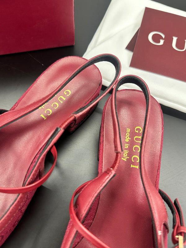 Gucci Horsebit Slingback Red in Denim 688316