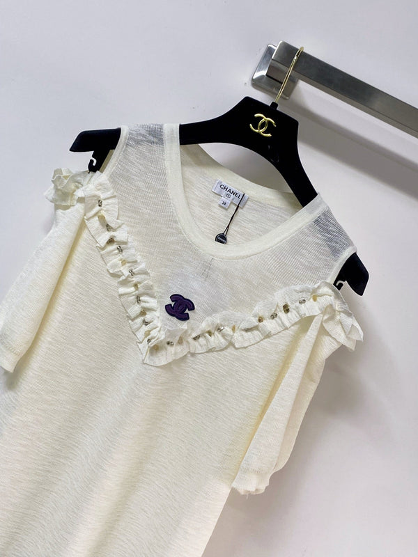 Chanel 26 Short-Sleeve T-Shirt Cream in Acrylic 252223