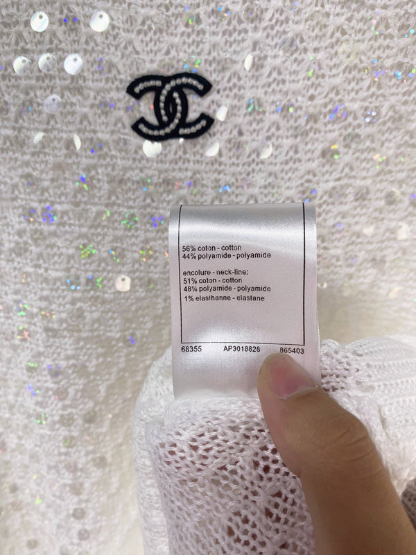 Chanel Short-Sleeve T-Shirt White in Cotton 257156