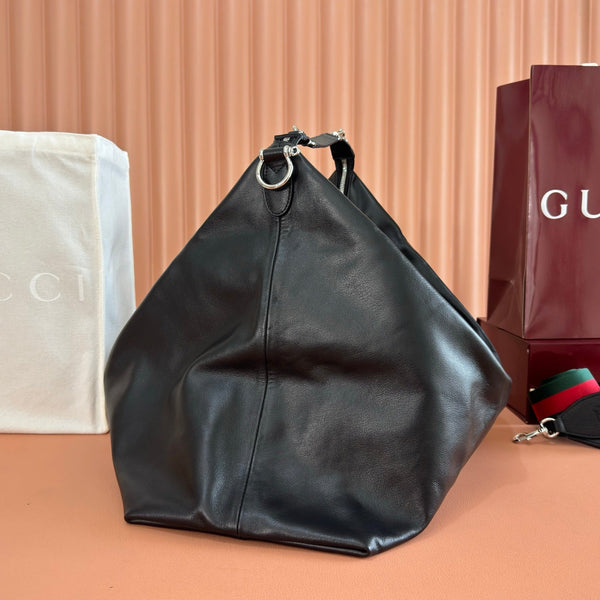 Gucci 26 Brera Large 45 Crossbody Bag Black in Lambskin 284978