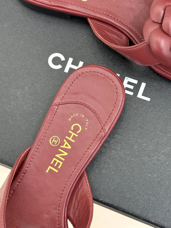 Chanel 26 Camellia Flip-Flops Burgundy in Cowhide 706388