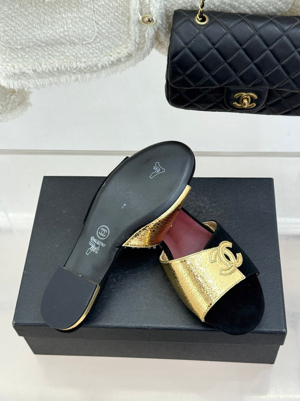 CC 26S Double C Patchwork Sandal Black Gold in Custom leather 706373