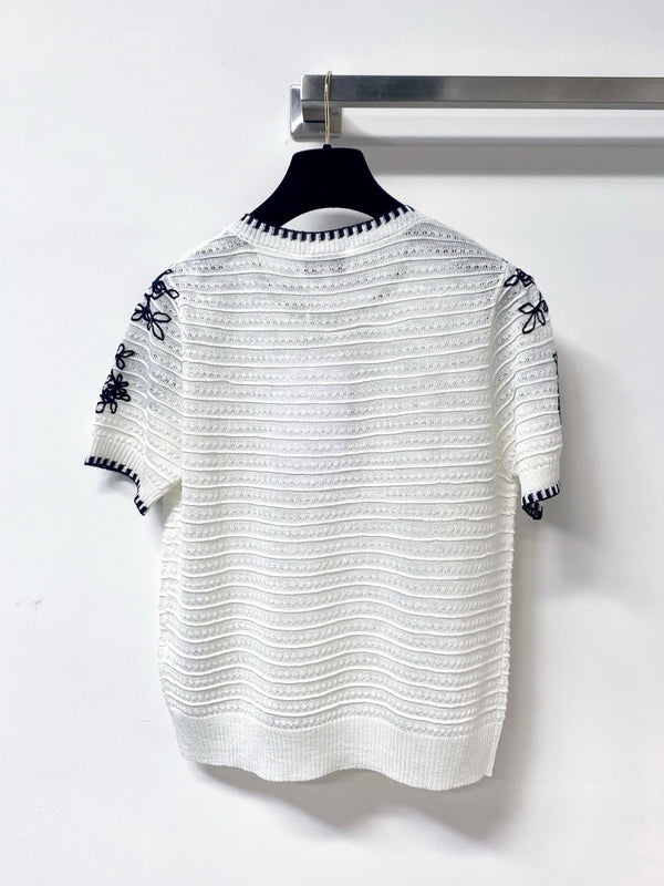 Chanel Short-Sleeve T-Shirt White in Wool 305895