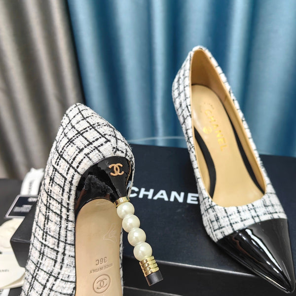 Chanel 26 Pointed Toe 85mm Pearl White in Coarse Tweed 712806