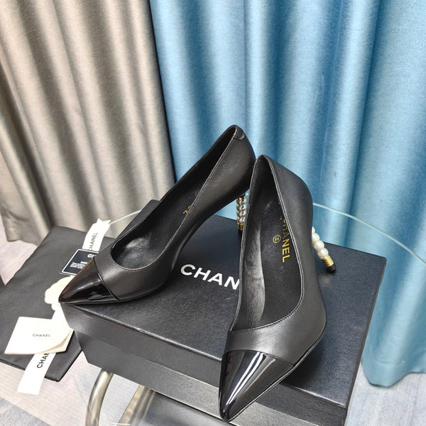 Chanel 26 Pointed Toe 85mm Pearl Black in Cowhide 712803