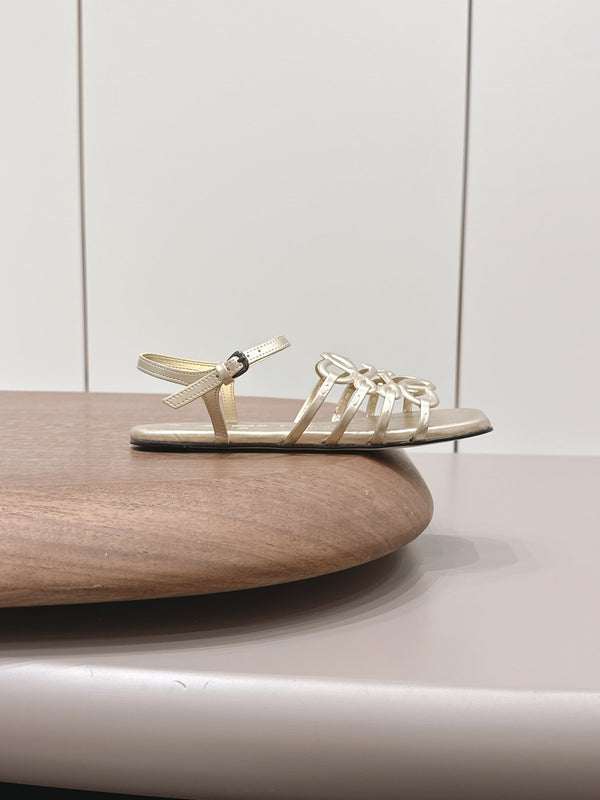 Loewe 26 Sandal Champagne Metallic in Sheepskin 738809