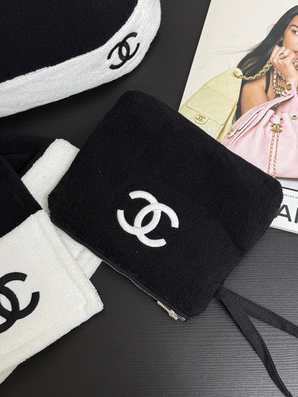 Chanel 2026 Beach Bag 60 Black in Cotton