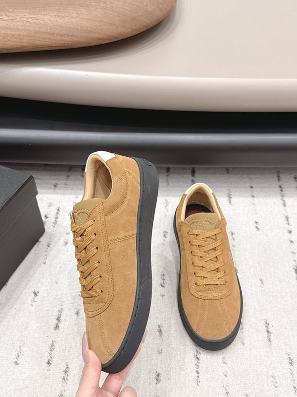 Chanel 26 Round Toe Platform Casual Shoes Light Camel in Suede 739427