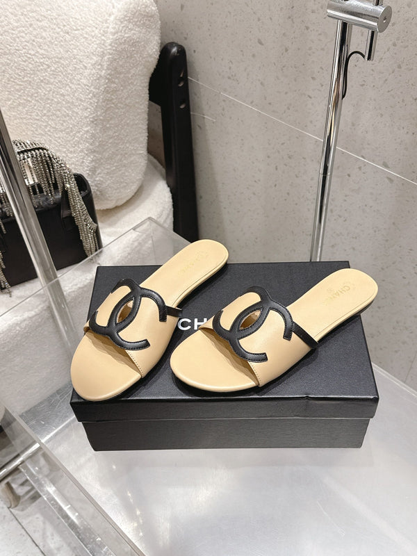 Chanel Double C Flat Slip-on Sandals Beige in Lambskin 740706