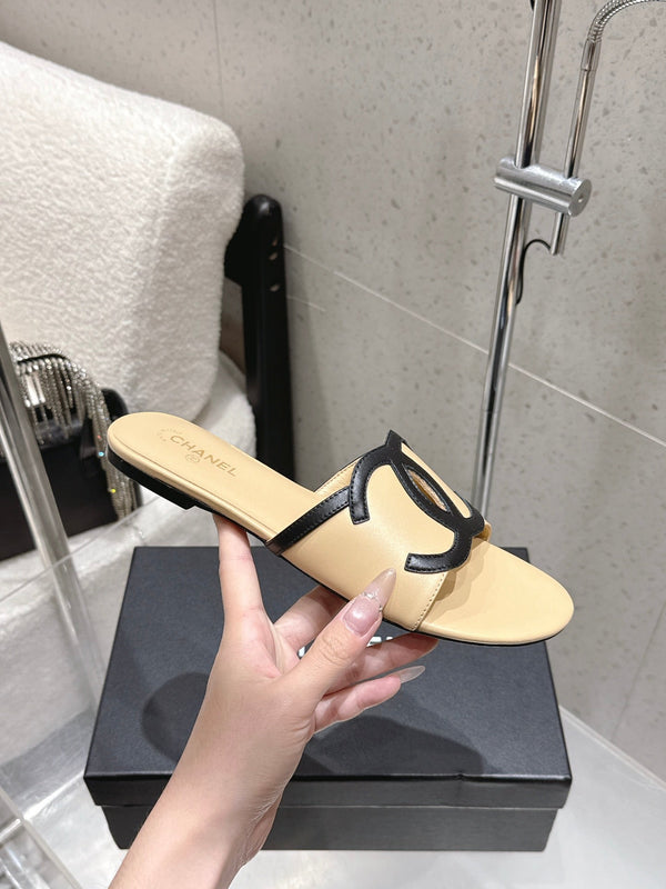 Chanel Double C Flat Slip-on Sandals Beige in Lambskin 740706