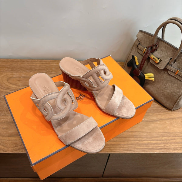 Hermès Sandal 60 Beige in Suede 743970