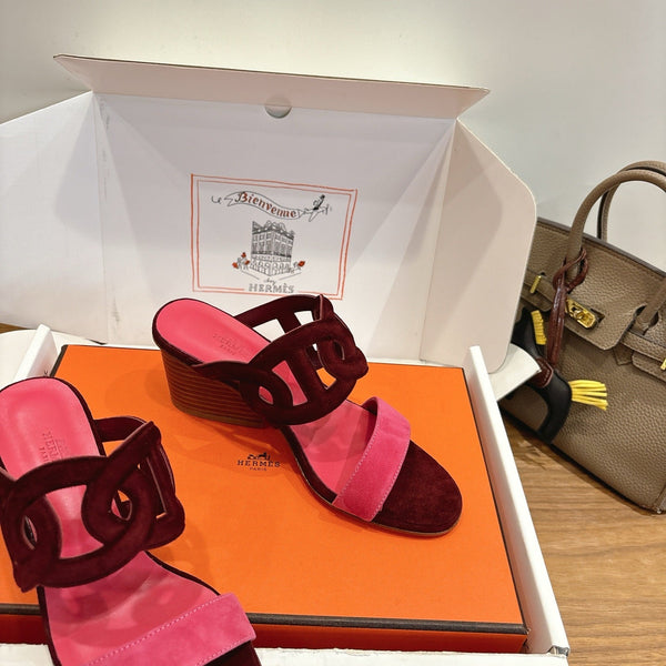 Hermès Sandal 60 Burgundy Pink in Suede 743972