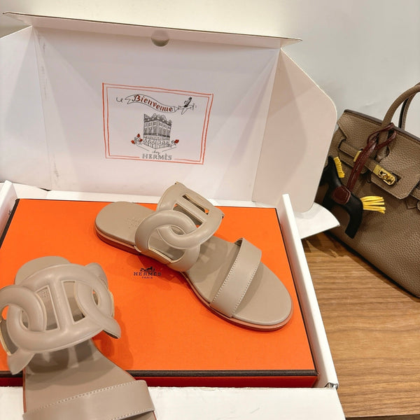 Hermès Sandal Beige in Calfskin 743977