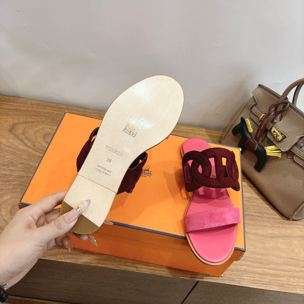Hermès Sandal Burgundy Pink in Suede 743981