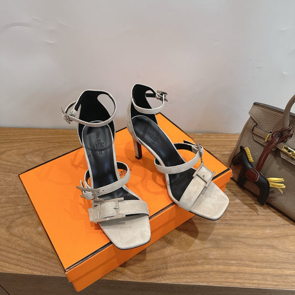 Hermès Liv Sandal 10.5 Beige in Deerskin 744075