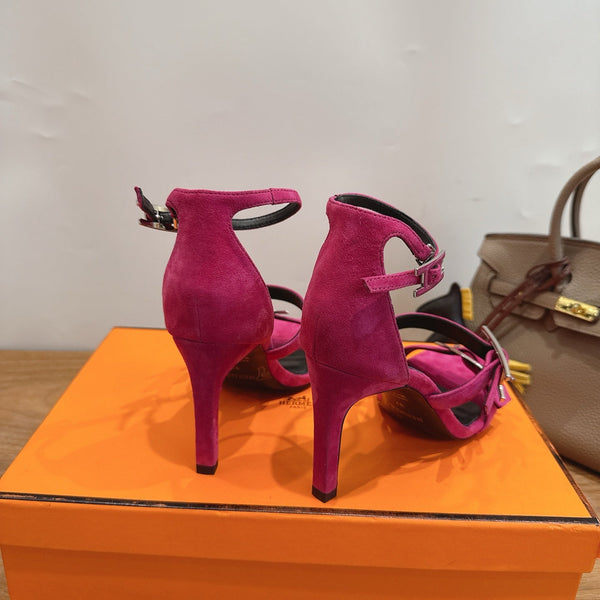 Hermès Liv Sandal 10.5 Pink in Deerskin 744076