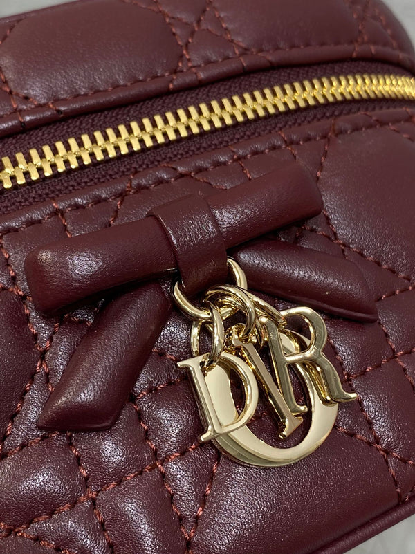 CD Bow-embellished Cosmetic Bag 17.5 Burgundy in Lambskin 286416