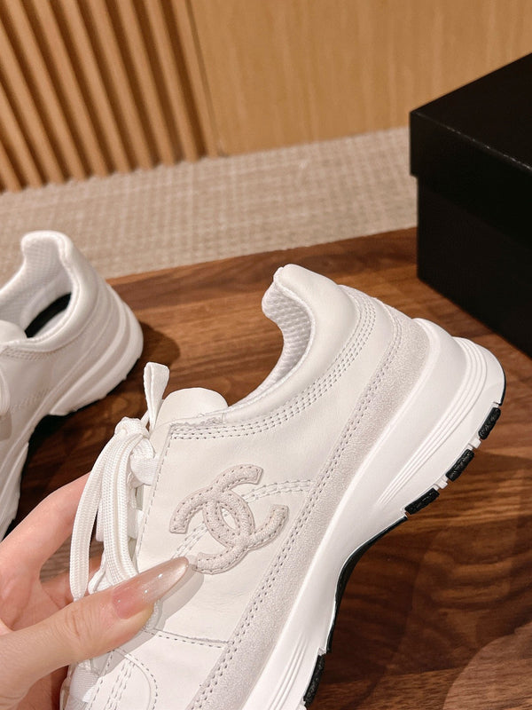 CC Sneaker White in Leather 753931