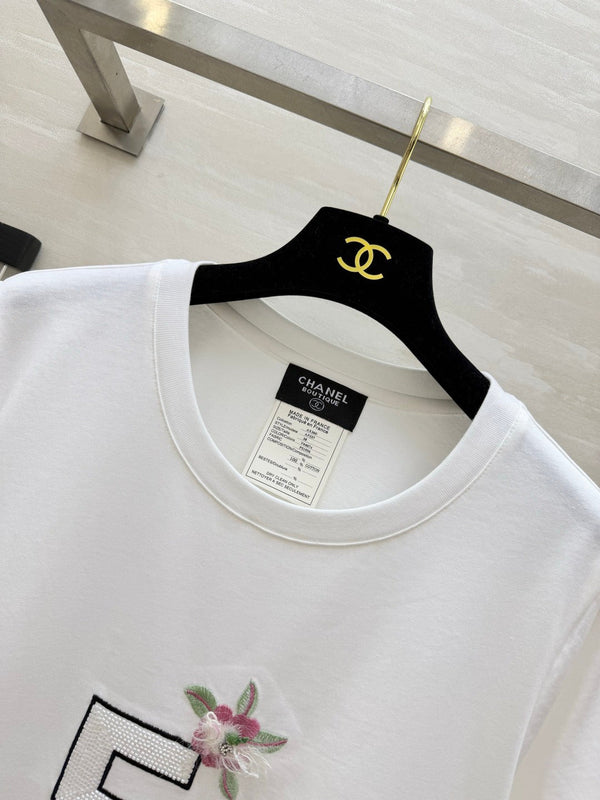 CC 26 Letter Logo Sequin T-shirt White in Cotton 379423