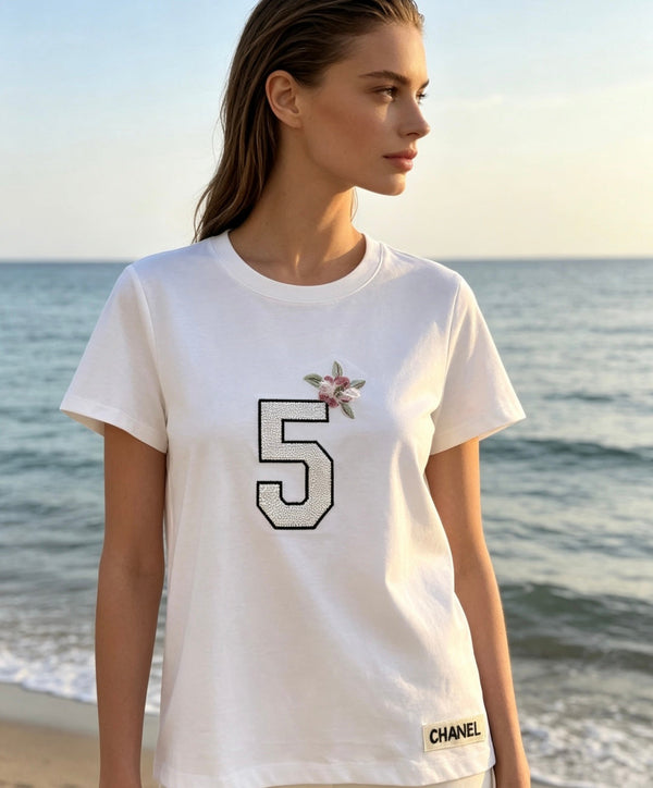 CC 26 Letter Logo Sequin T-shirt White in Cotton 379423