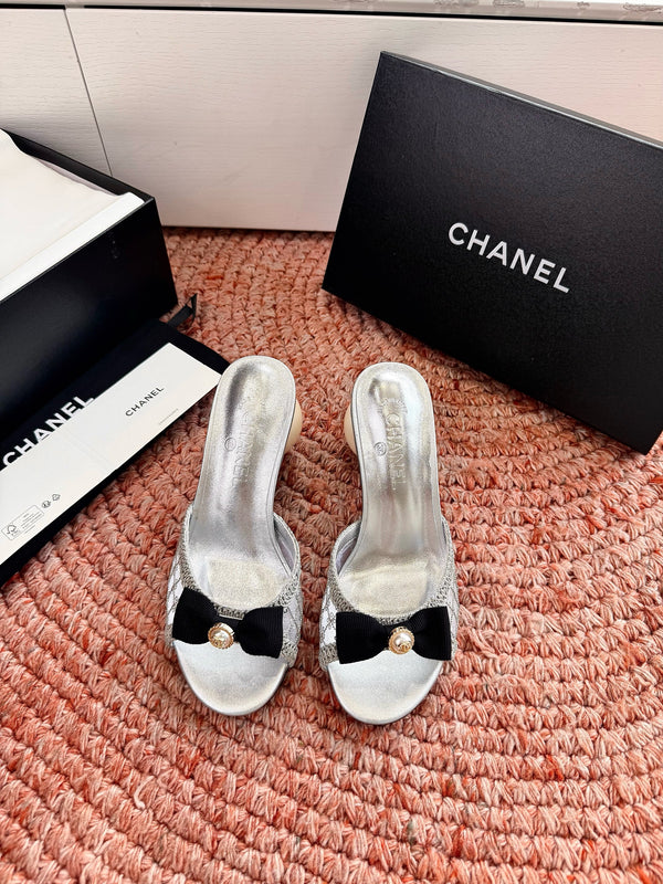 CC 26SS Pearl Heel 70mm Bow Sandals Silver in Netting fabric 760566