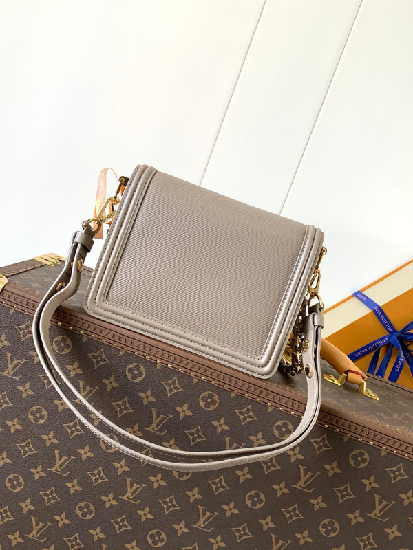LV Dauphine Bag Taupe in Cowhide 286676