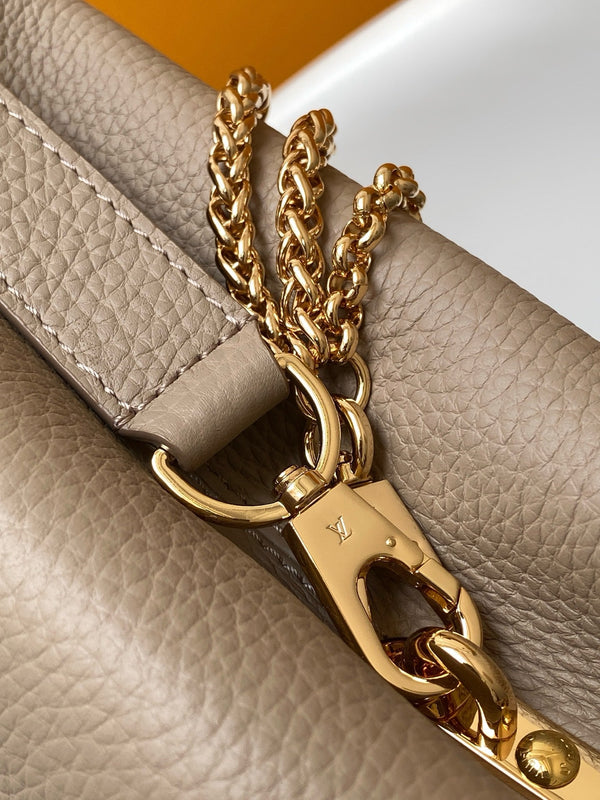 LV Capucines Mini Handbag Taupe in Taurillon Calfskin leather 287077