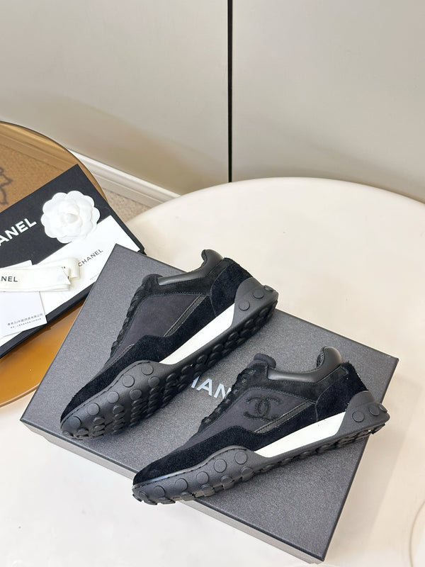 CC 26S Baseball Shoes Black in Suede and cotton Panels 771238