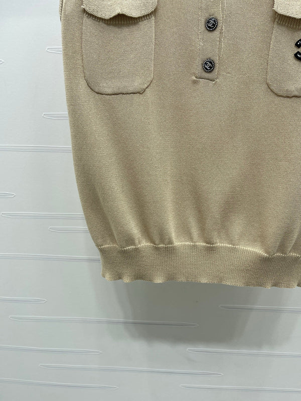 CC 26 Vest Khaki Beige in Wool 385387