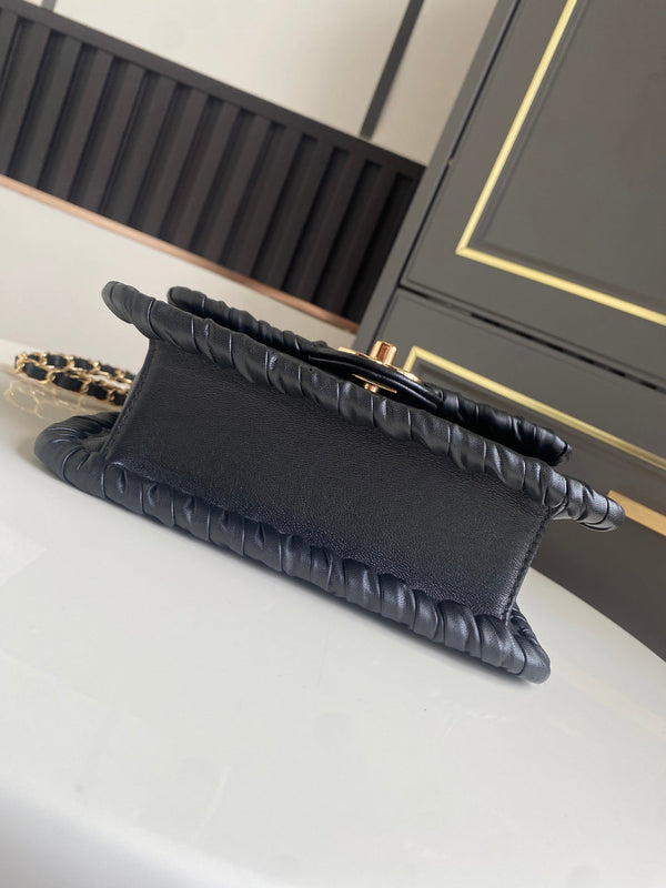 CC Flap Bag 15cm Black Lambskin