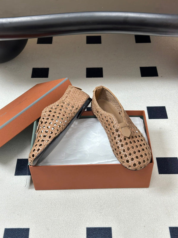 LP 26s Floaty Flats Begie Handwoven Cowhide Leather 235278
