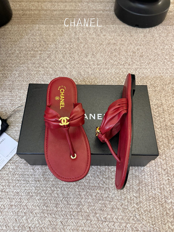 CC 26S Thong Slide Sandals Red Cowhide 835644